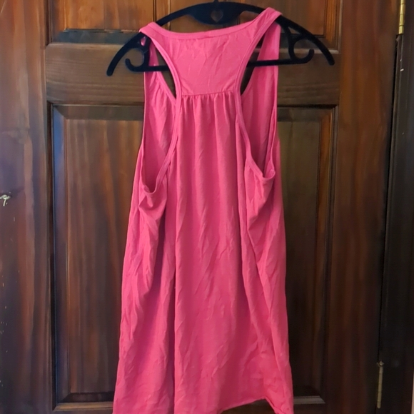 Tank - Picture 2 of 2